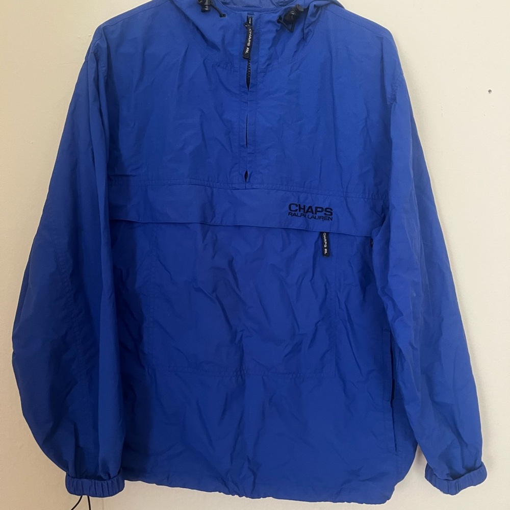 Vintage Chaps Ralph Lauren branded blue lightweight pullover for men. Size Med.
